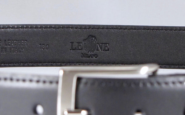 Leone Milano - Leather belt, "martellata" black